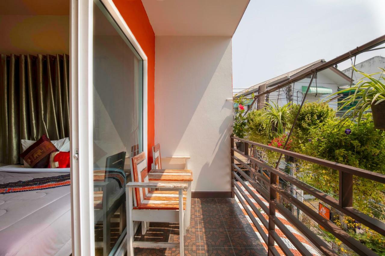 Cat House Hotel Chiang Mai Exterior photo